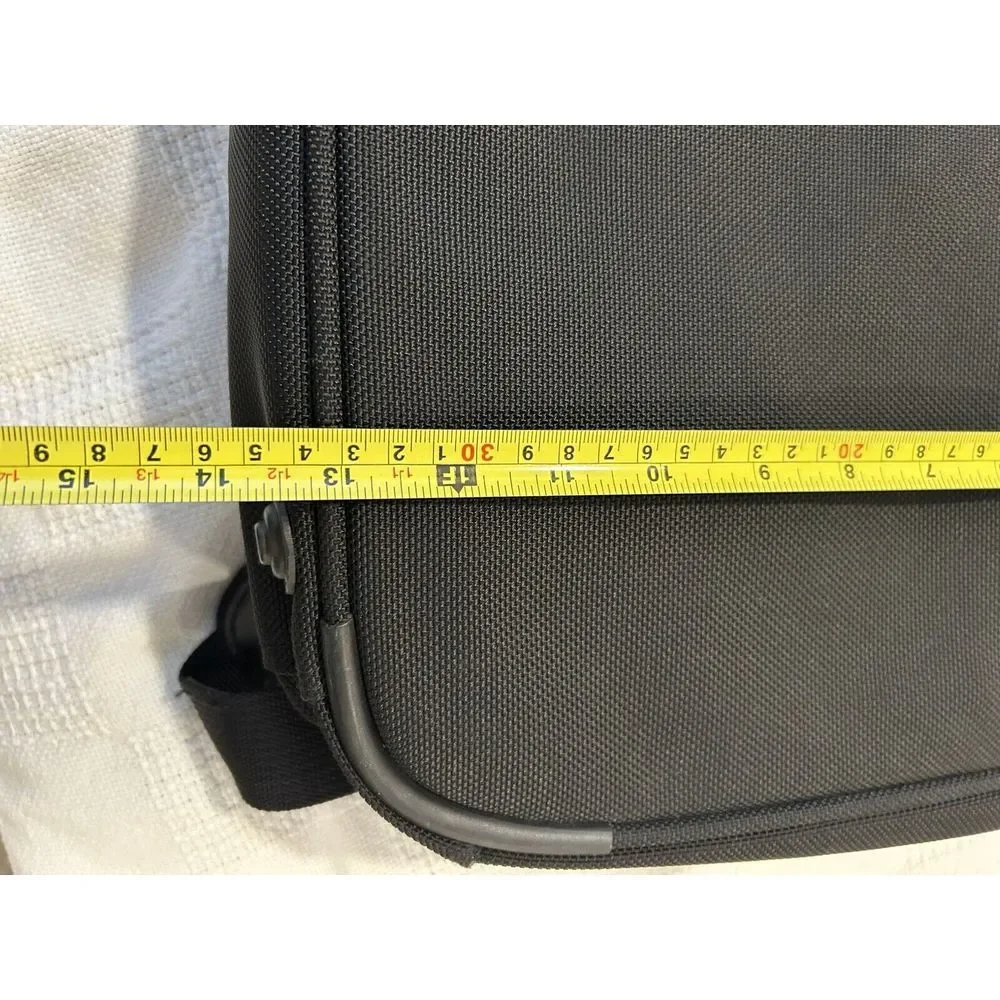 Briggs & Riley Travelware Expandable 17